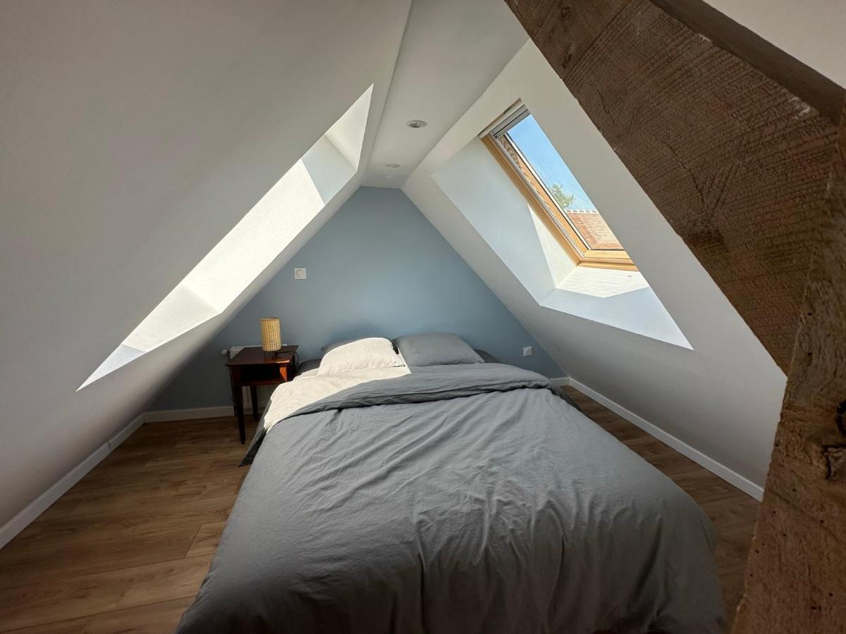Gite Confortable Au Milieu Des Pres - La Ferme De Montigny Neauphe-Sur-Dive ภายนอก รูปภาพ