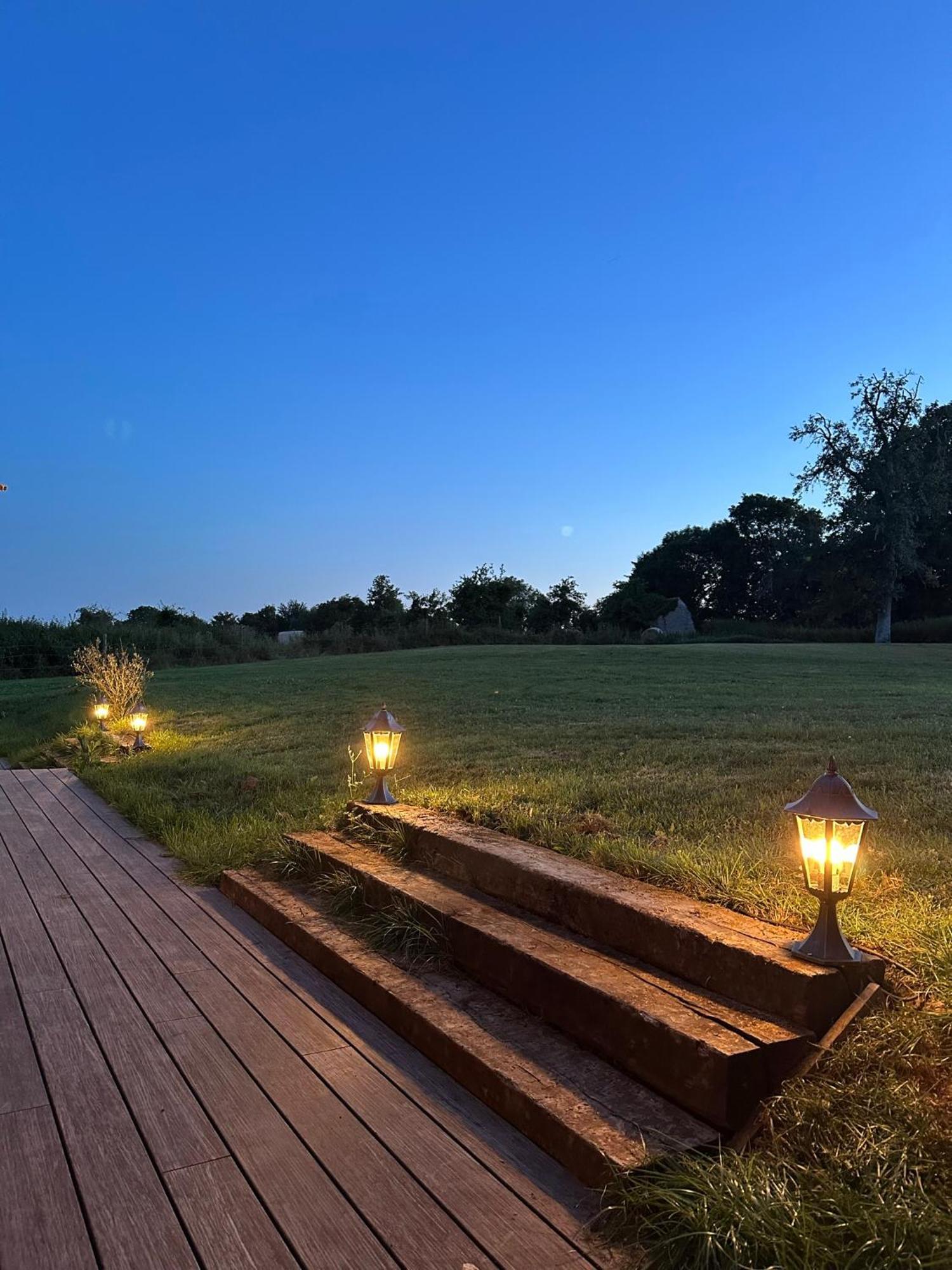 Gite Confortable Au Milieu Des Pres - La Ferme De Montigny Neauphe-Sur-Dive ภายนอก รูปภาพ